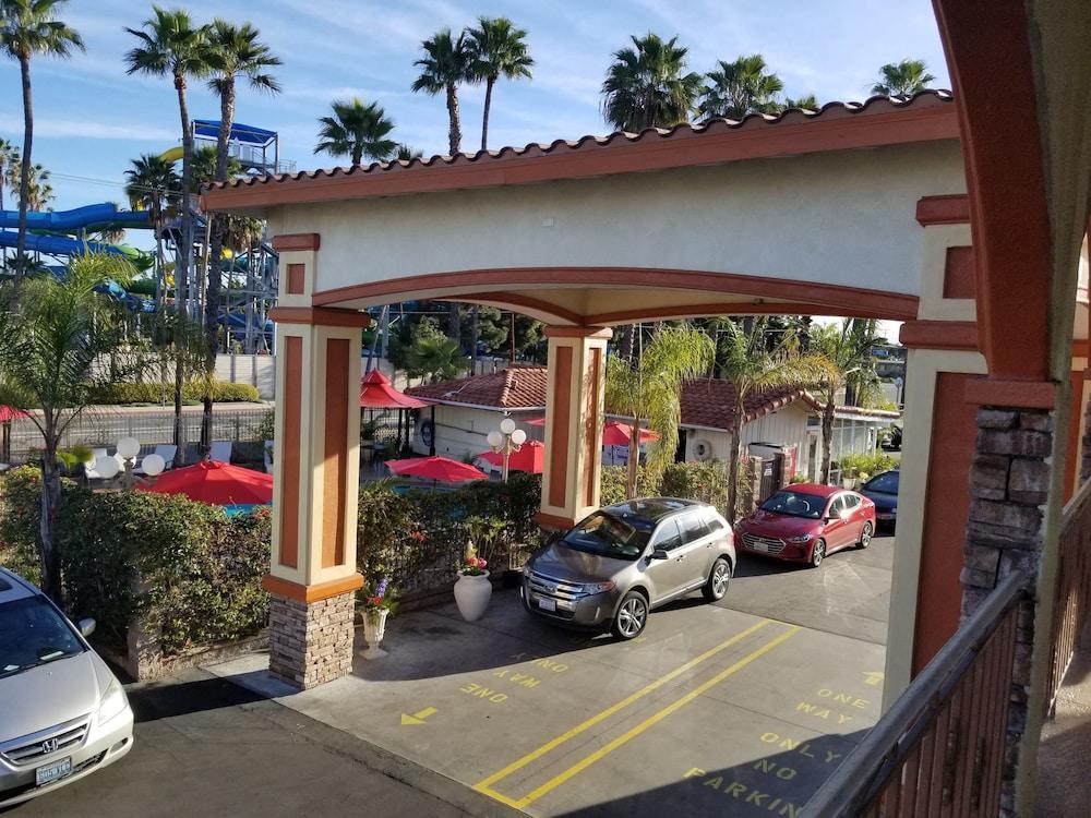 Best Inn & Suites Buena Park Buitenkant foto
